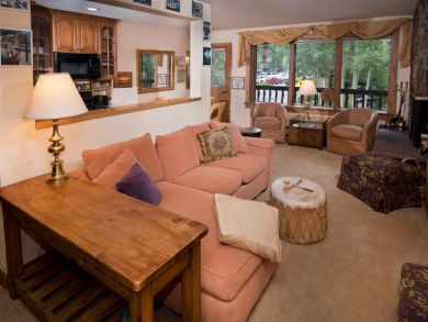 Vail Village  Vacation Condo Sleeps Four Guests