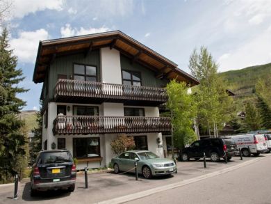 Vail Village  Vacation Condo Sleeps Four Guests