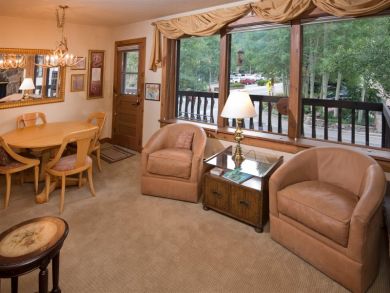 Vail Village  Vacation Condo Sleeps Four Guests