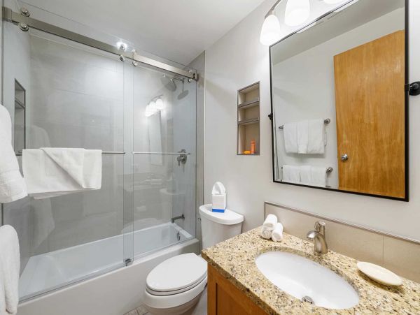 Luxury Vail Condo with Fireplace, Hot Tubs, and Ski Storage