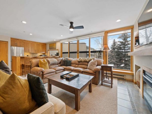Luxury Vail Condo with Fireplace, Hot Tubs, and Ski Storage