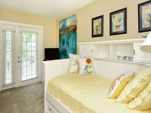 Lido Key 5 Bedroom Vacation Home + 1 Bedroom Apartment