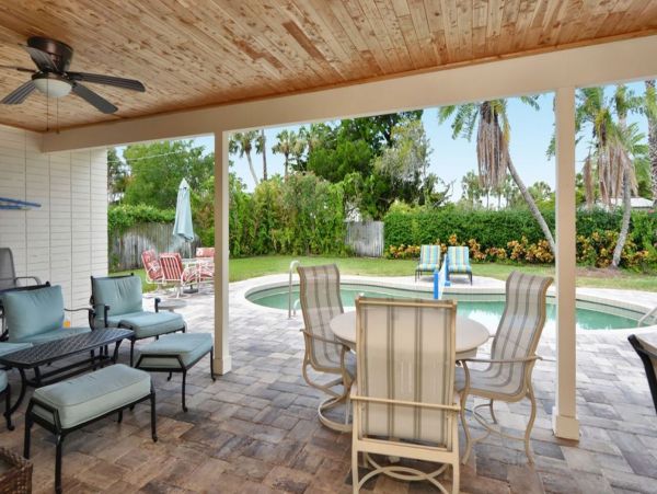 Lido Key 5 Bedroom Vacation Home + 1 Bedroom Apartment