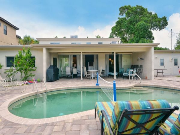 Lido Key 5 Bedroom Vacation Home + 1 Bedroom Apartment