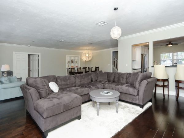 Lido Key 5 Bedroom Vacation Home + 1 Bedroom Apartment
