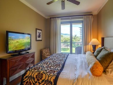 Kaanapali Ocean Front One Bedroom Plus Den Rental Condo