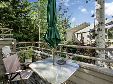 Aspen Condo 927296
