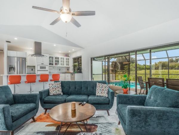 Cape Coral Family Vacation Home With Screened In Pool