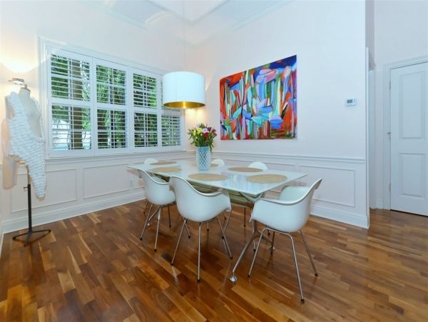 Sarasota Luxury Vacation Rental Home Three Bedrooms