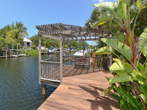 Sarasota Luxury Vacation Rental Home Three Bedrooms