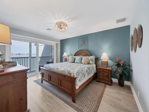 Boca Grande Two Bedroom Vacation Condo Rental on Beach