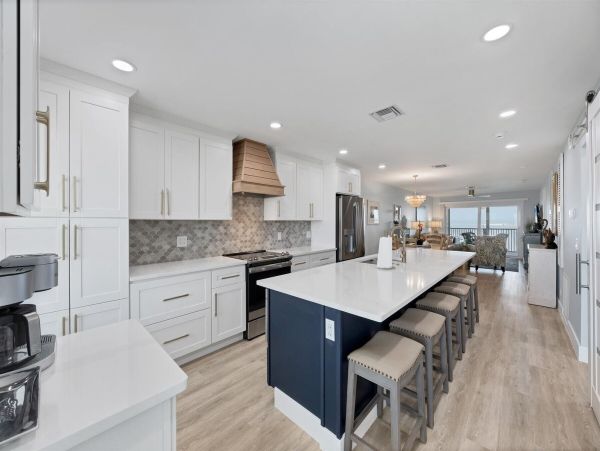 Boca Grande Two Bedroom Vacation Condo Rental on Beach