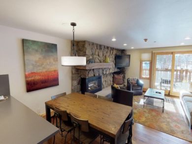 Vail Vacation Condo Sleeps Six Guests