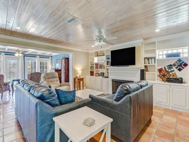 Waterfront 3 Bedroom Pool Home with View of Canal and River