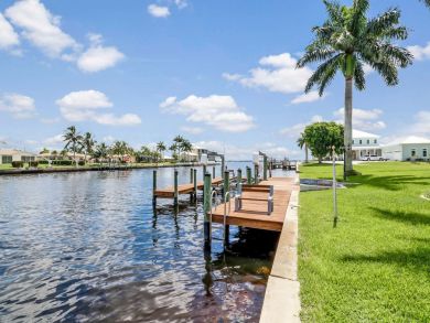 Waterfront 3 Bedroom Pool Home with View of Canal and River
