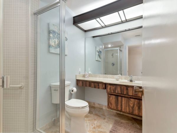Marco Island Vacation Rental Sleeps Eight Guests