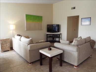 Charming Vacation Rental on Holmes Beach. Call Today.