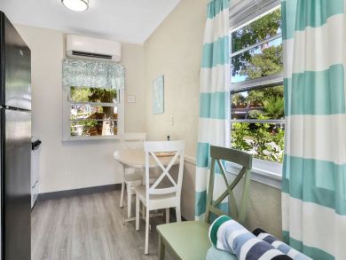 Indian Rocks Walk to Beach 6 Bedroom Vacation Rental