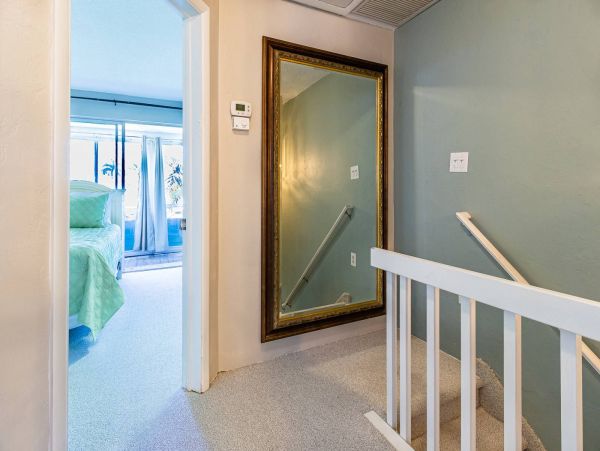 Sarasota Vacation Condo Sleeps Five Guests