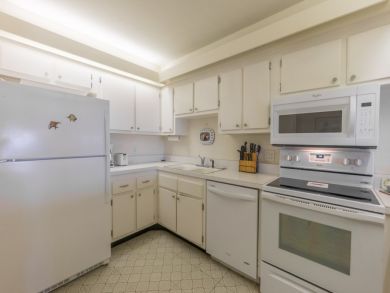 Sanibel Vacation Condo Sleeps Four Guests
