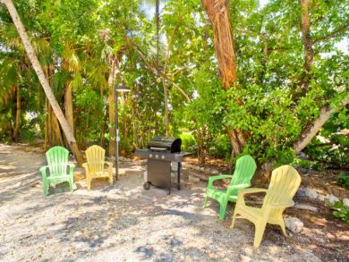 Sanibel Vacation Condo Sleeps Four Guests