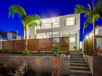 Luxury Four Bedroom Vacation Home in Pacific Beach Luxury Four Bedroom Vacation Home in Pacific Beach