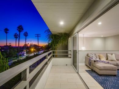 Luxury Four Bedroom Vacation Home in Pacific Beach Luxury Four Bedroom Vacation Home in Pacific Beach