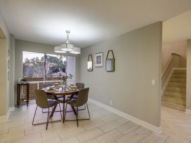 Luxury Four Bedroom Vacation Home in Pacific Beach Luxury Four Bedroom Vacation Home in Pacific Beach