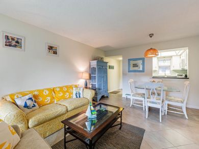 Marco Island Vacation Rental Condo 2 Blocks to Beach