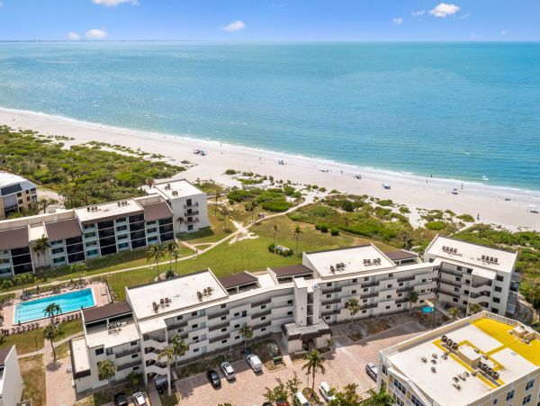 Sanibel Vacation Rental Condo Two Bedrooms