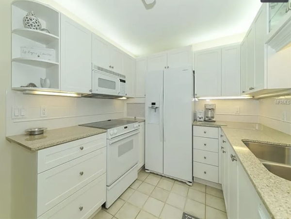 Longboat Key Private Beach Rental with Pool & Tennis Court