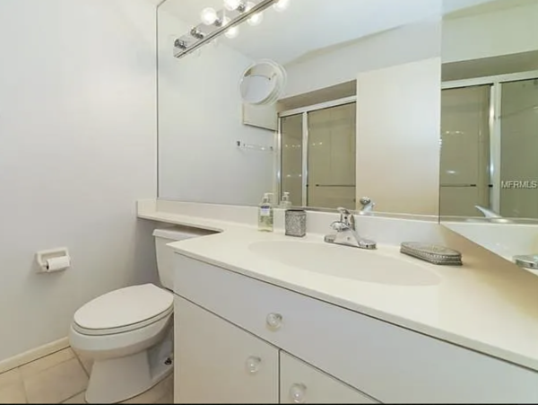 Longboat Key Private Beach Rental with Pool & Tennis Court