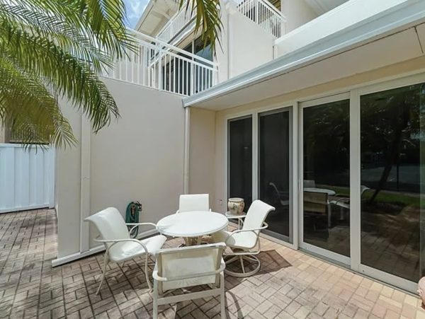 Longboat Key Private Beach Rental with Pool & Tennis Court
