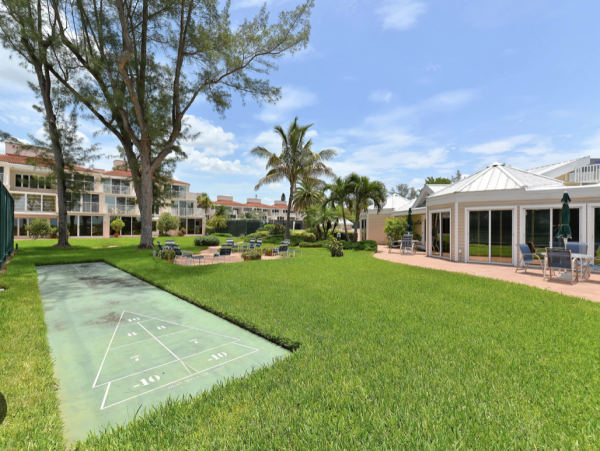 Longboat Key Private Beach Rental with Pool & Tennis Court