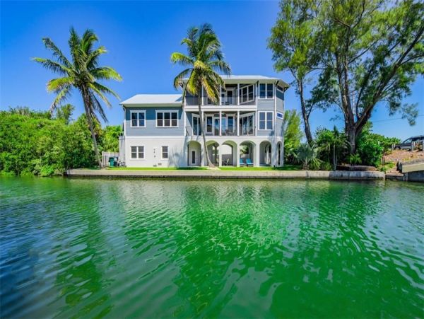 The Ultimate Anna Maria Vacation Residence Private Pool