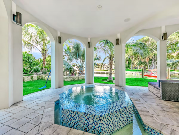 The Ultimate Anna Maria Vacation Residence Private Pool