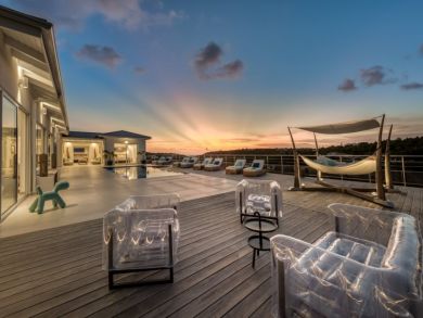 Luxury Saint Maarten Vacation Home Sleeps Fourteen Guests