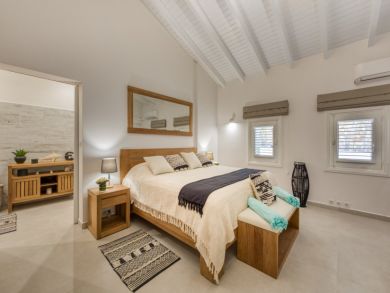 Luxury Saint Maarten Vacation Home Sleeps Fourteen Guests