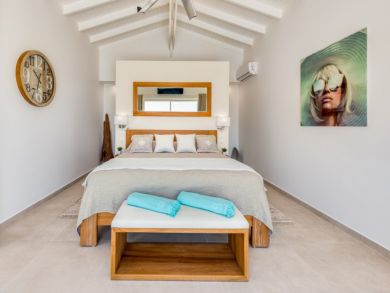 Luxury Saint Maarten Vacation Home Sleeps Fourteen Guests