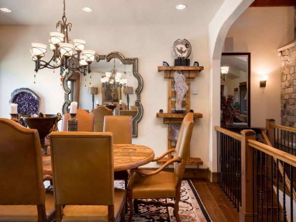 Luxury Estate 3 miles to slopes