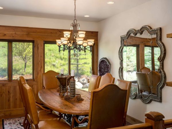 Luxury Estate 3 miles to slopes