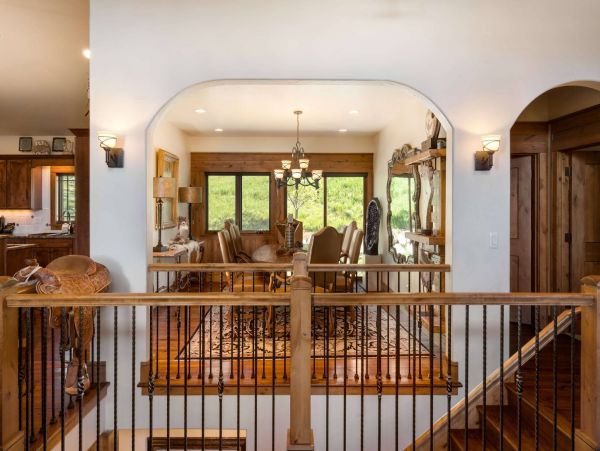 Luxury Estate 3 miles to slopes