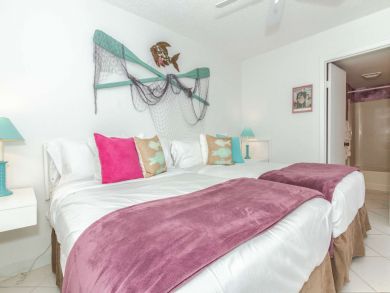 Bonita Springs Vacation Condo Sleeps Four Guests