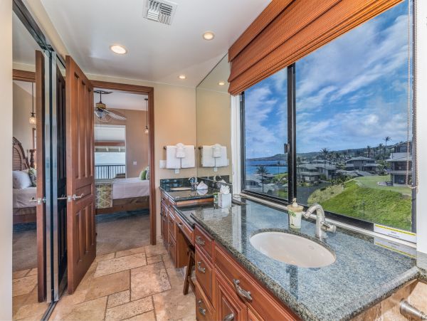 Luxury Kapalua Vacation Condo Sleeps Six Guests