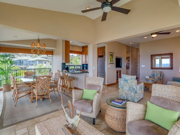 Luxury Kapalua Vacation Condo Sleeps Six Guests