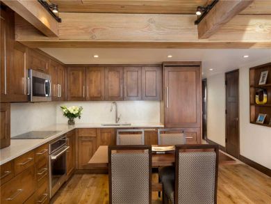 Aspen Condo 927600 Aspen Condo 927600
