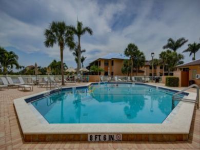 Naples Cozy Two Bedroom Vacation Condo Naples Cozy Two Bedroom Vacation Condo