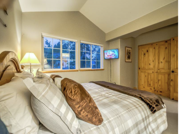 Steamboat Springs Family Vacation Rental Shuttle to Lift
