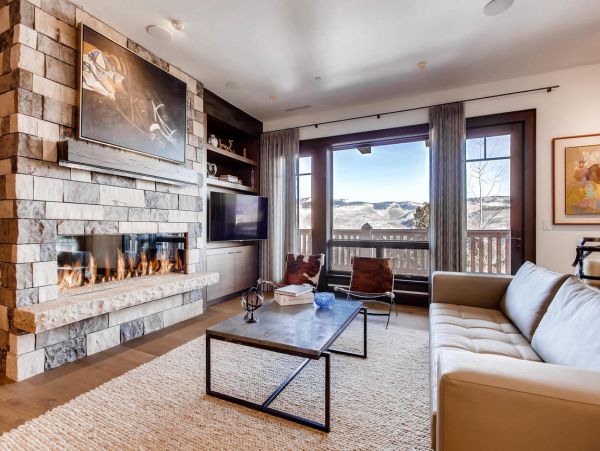 Luxurious Ski In Ski Out Vacation Rental in Avon
