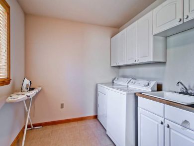 Breckenridge Home 927680